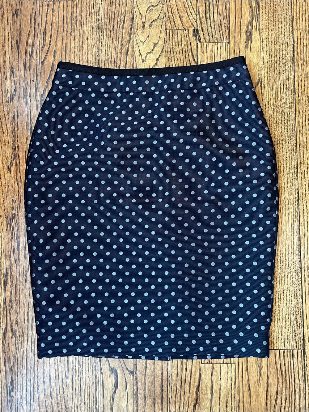 Ann Taylor Petite Siz 0 Navy Silver Polka Dot Knee Length Skirt Workwear Classic